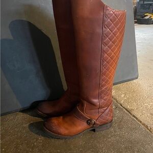 Justin asymmetric leather size 7 boots Women's Brown Leather Riding Boots